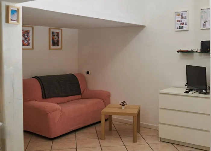 Apartment Isola Brera Duomo - Antica Atmosfera - Lovable Cozy Milan